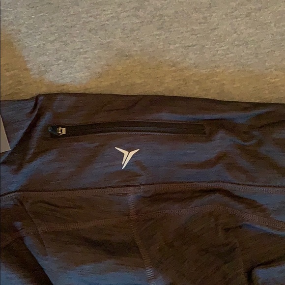 Black active pants - Picture 2 of 3
